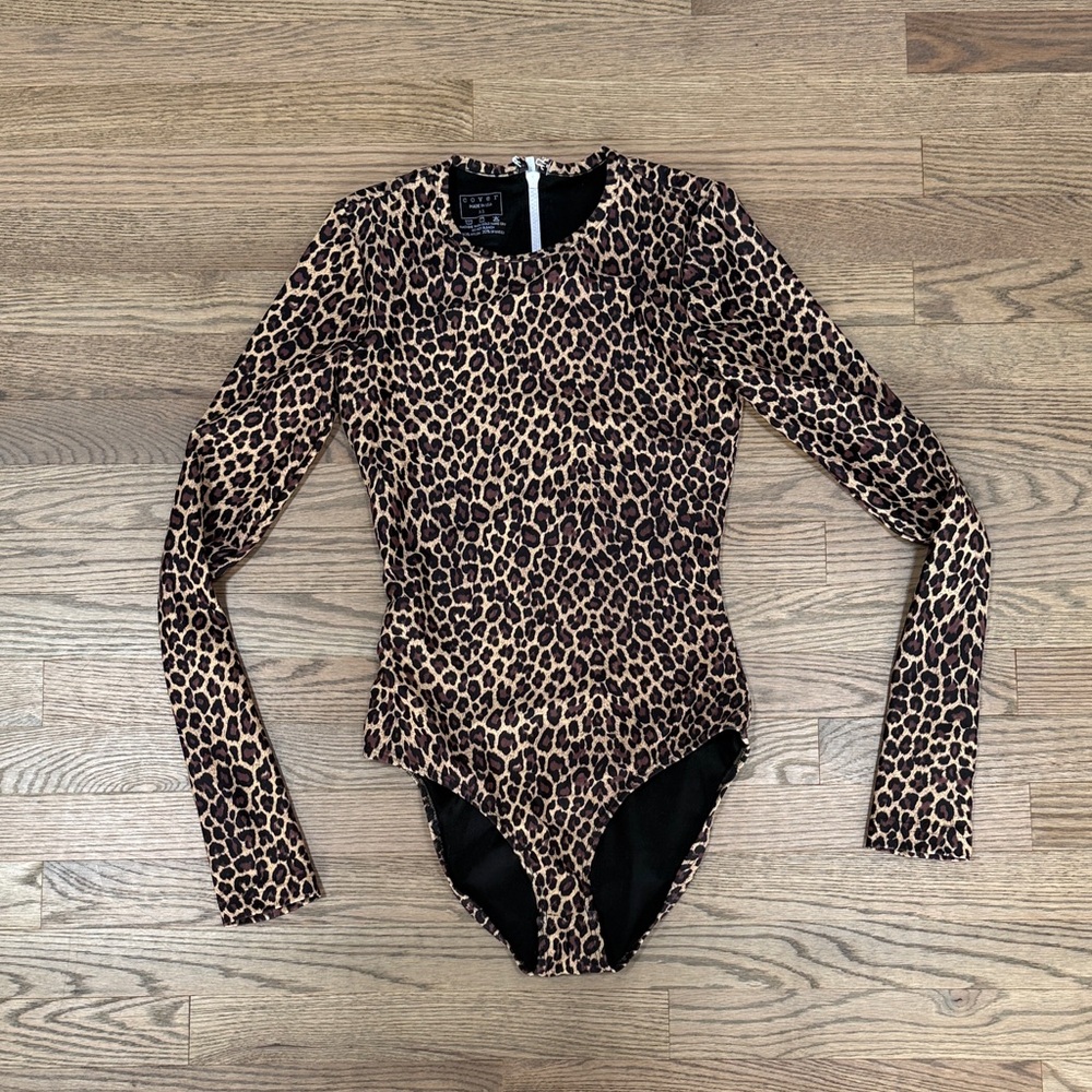 Cover swim one piece